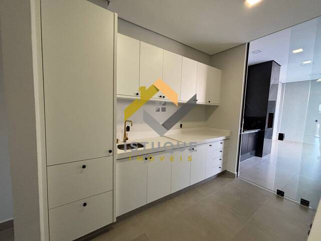 Casa para Venda em São José do Rio Preto - 2