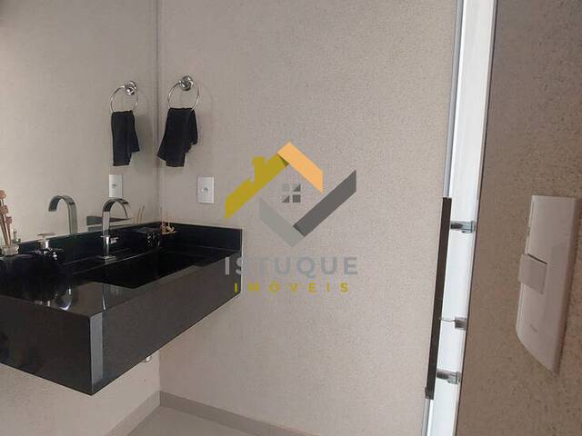 Casa para Venda em São José do Rio Preto - 3