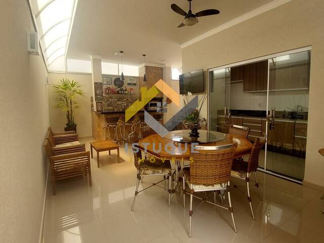 Casa para Venda em São José do Rio Preto - 4