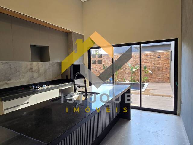 #119 - Casa para Venda em São José do Rio Preto - SP - 2