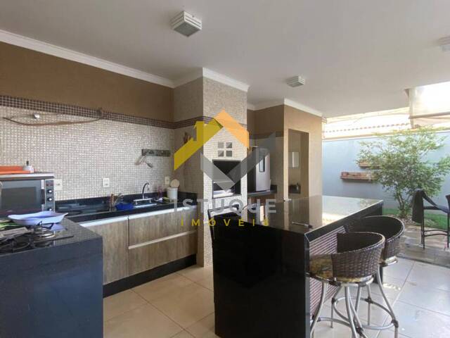 #133 - Casa para Venda em São José do Rio Preto - SP - 2