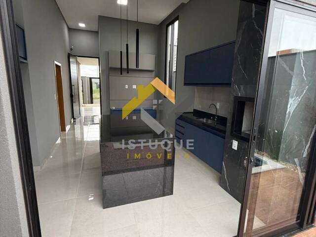 #134 - Casa para Venda em São José do Rio Preto - SP - 2