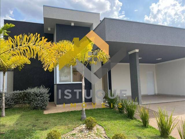 #137 - Casa para Venda em São José do Rio Preto - SP